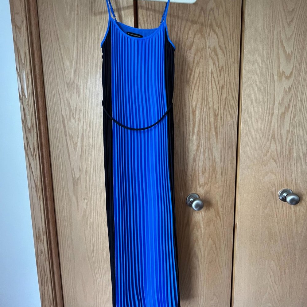 Banana Republic Color Blocked Pleated Maxi Dress